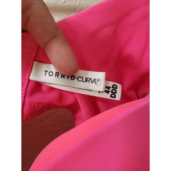 Torrid Curve Pink Bra size 44DDD - Picture 5 of 12